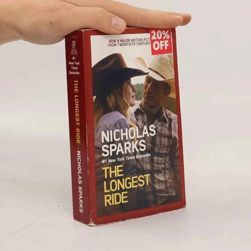 THE LONGEST RIDE-- PaperbackÐ  by Nicholas Sparks