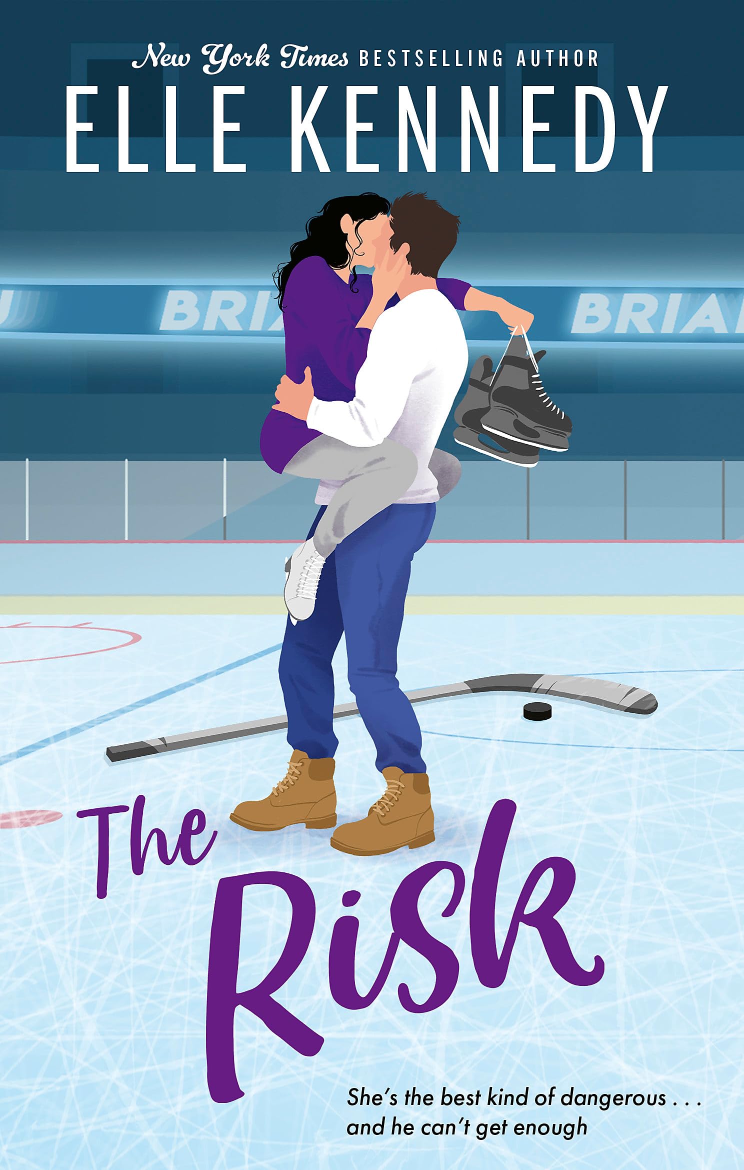 Front cover of the book 'The Risk: the must-read, sports romance and TikTok sensation! (Off Campus and Briar U Books)' by Elle Kennedy.