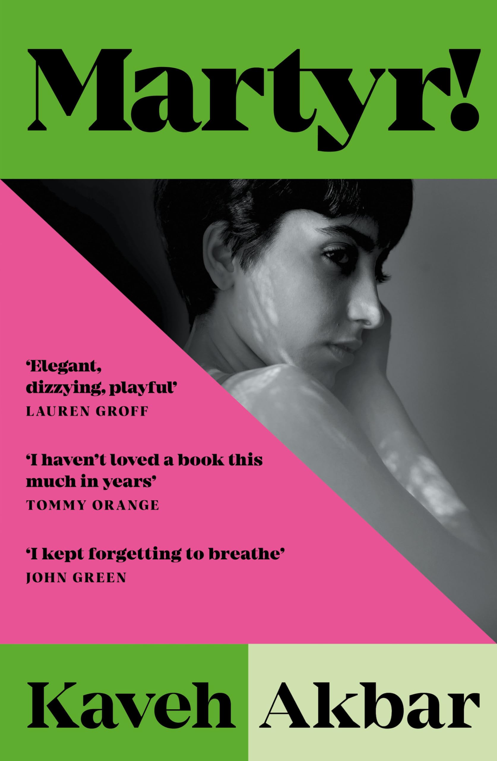 Front cover of the book 'Martyr!: A Novel' by Kaveh Akbar.