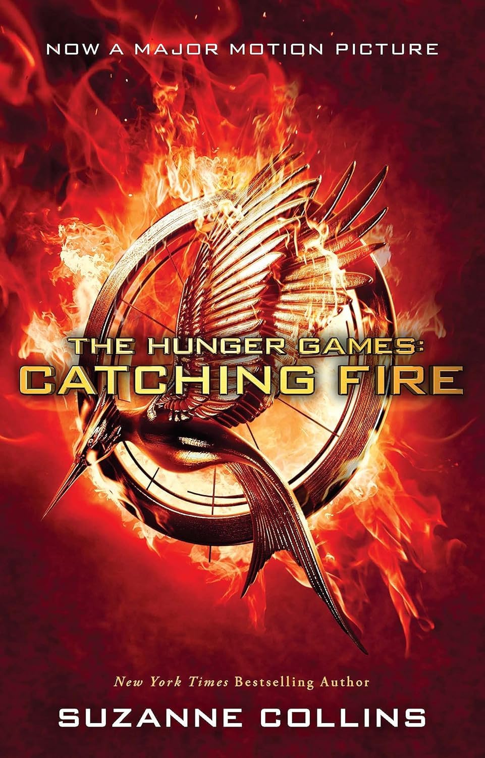 Front cover of the Paperback book 'Catching Fire Movie-Tie-in-Edition SUZANNE COLLINS' by Suzanne Collins.