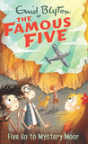 Front cover of the Paperback book 'Famous Five: 13: Five Go To Mystery Moor (EPZ) Enid Blyton' by Blyton, Enid.