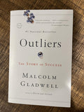 Outliers by Malcolm Gladwell (2009-06-01) NYBooksHub