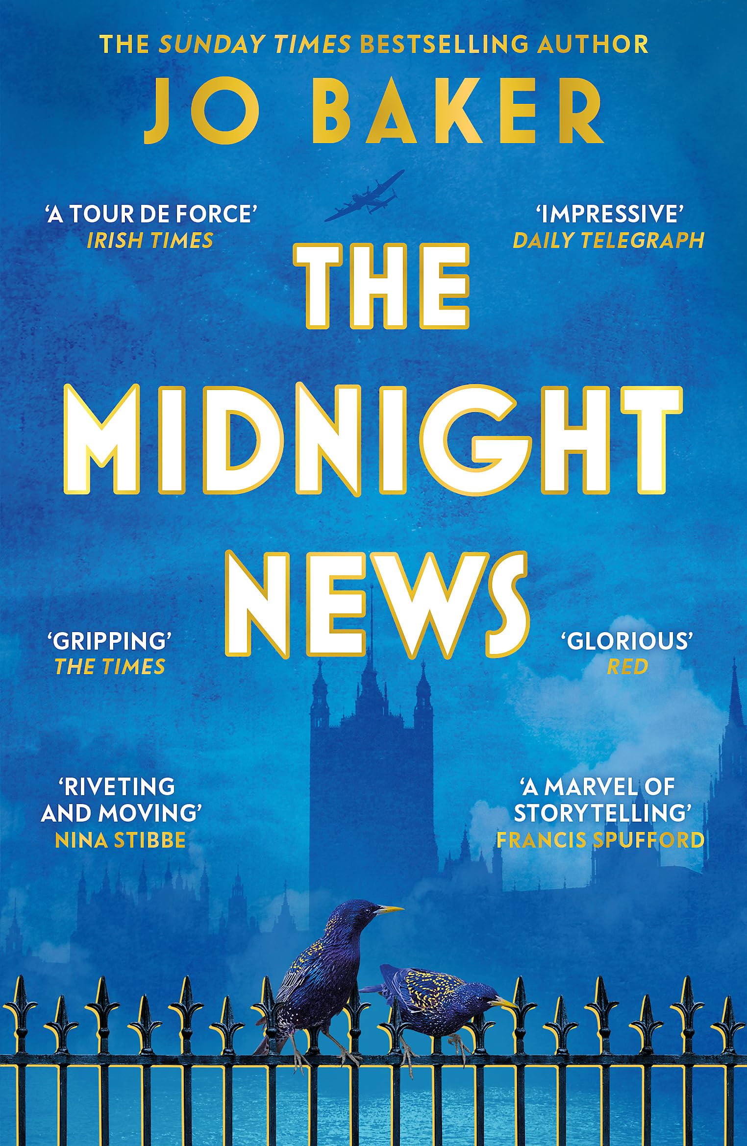 Front cover of the book 'Phoenix The Midnight News The gripping and unforgettable novel as heard on BBC Radio 4 Book at Bedtime.' by Baker Jo.