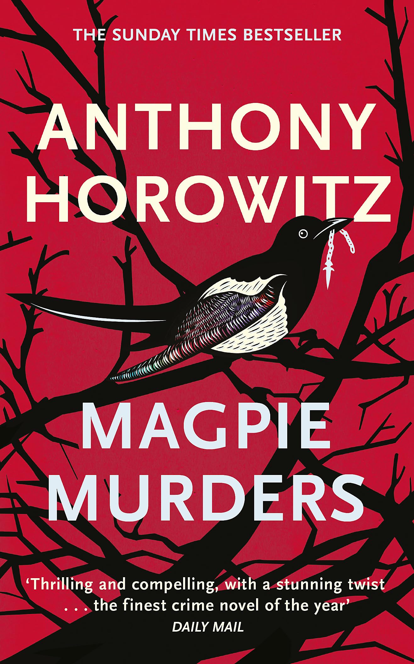 Front cover of the book 'Magpie Murders' by Anthony Horowitz.
