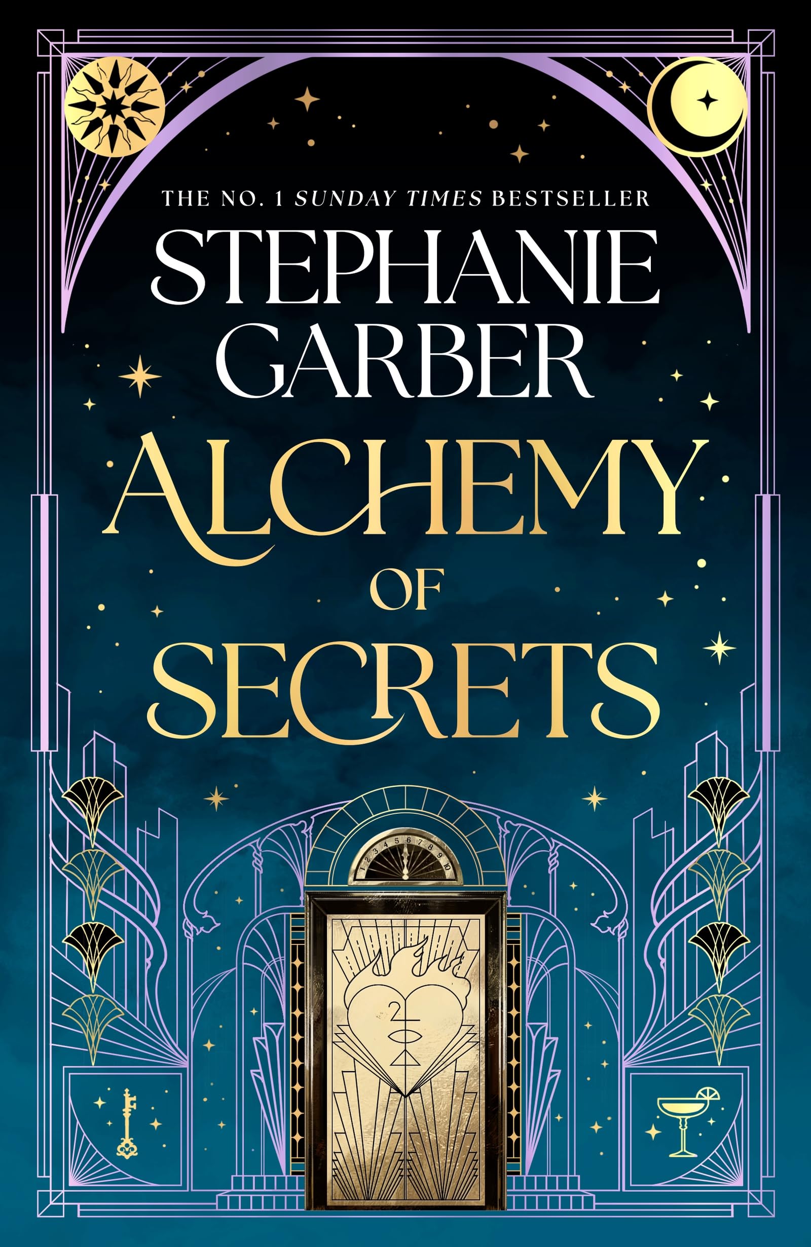 Front cover of the book 'Alchemy of secrets (International Edition)' by Stephanie Garber.