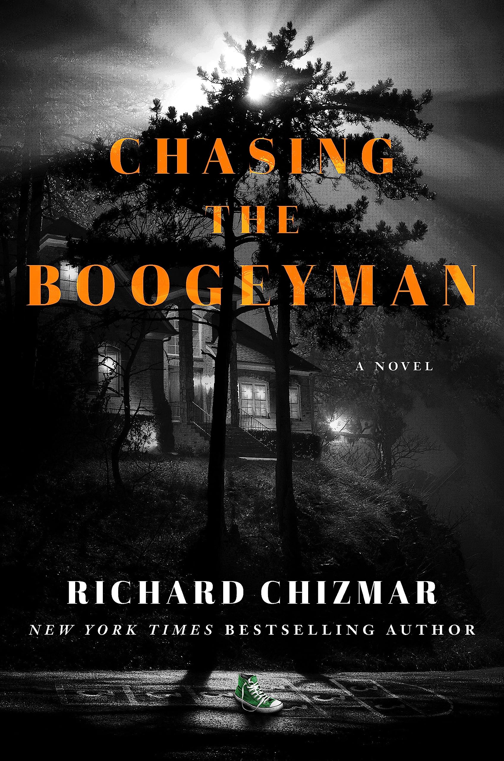 Front cover of the book 'Chasing the Boogeyman' by Chizmar, Richard.